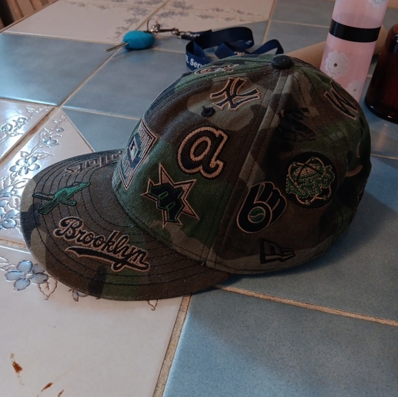 Cooperstown Collection Camouflage Baseball Cap 7 1/4 - Picture 2 of 6